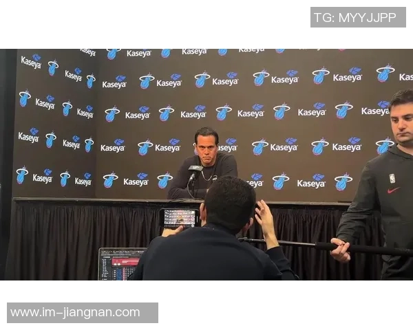 斯波点评阿德巴约韦尔搭档防守不足强调进攻端需进一步磨合提升