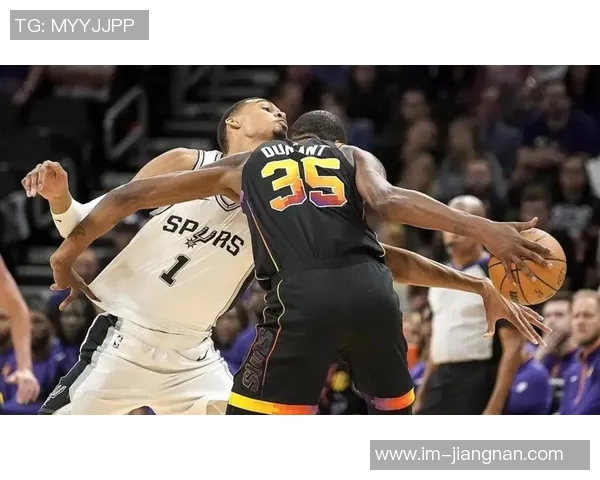 马刺罚球表现出色全队36罚30中骑士罚球命中率稍逊仅20罚18中